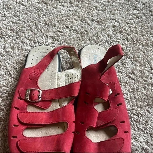 Red leather Propet sandals