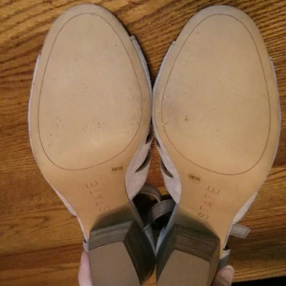Retro Suede Chunky Heeled Sandals Size 9