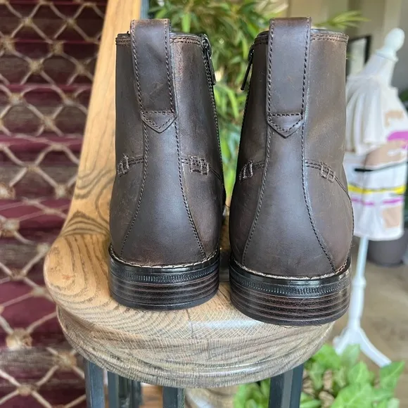 Rockport Trutech men’s boots size 10 side zip excellent condition leather brown
