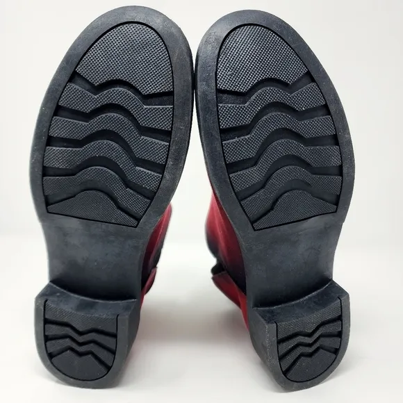 Rogue   Wolf Mood:Blood Chelsea Boots -  Water-Resistant Micro-Suede Unisex Boot