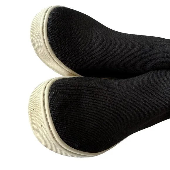 Rothy's The Chelsea Black Hi Top‎ Sneaker Sporty Pull On Shoes 7