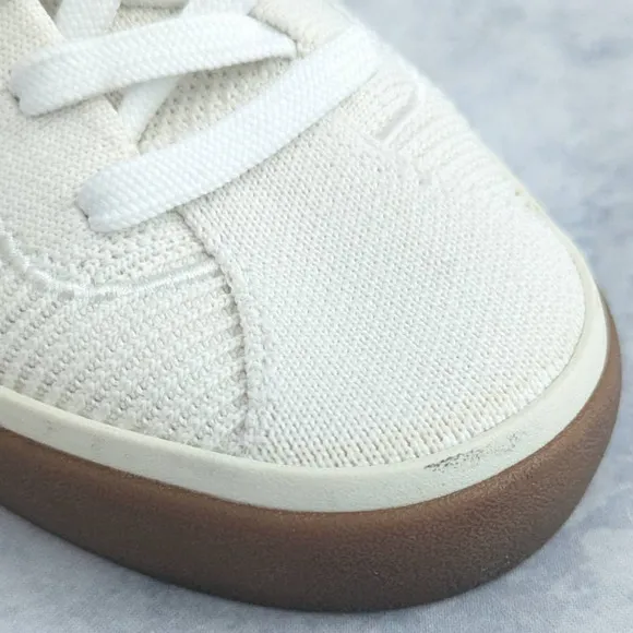 Rothy's The Lace Up Sneaker in Off-White Vanilla, Size 8