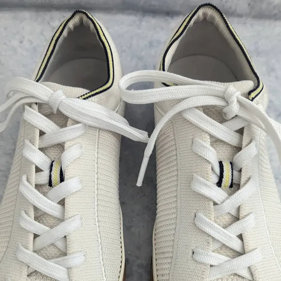 Rothy's The Lace Up Sneaker in Off-White Vanilla, Size 8