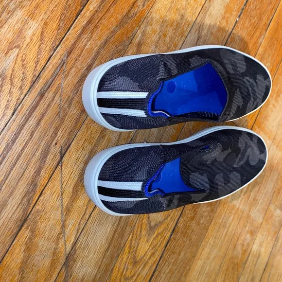 Rothy's the Original Black Gray Camouflage Slip On Casual Sneakers Size 7