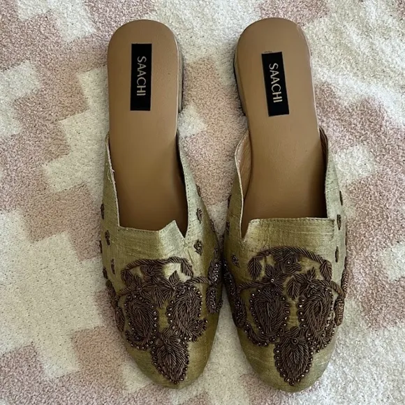 Saachi Green Silk Beaded Mules, Sz 9, NWOT