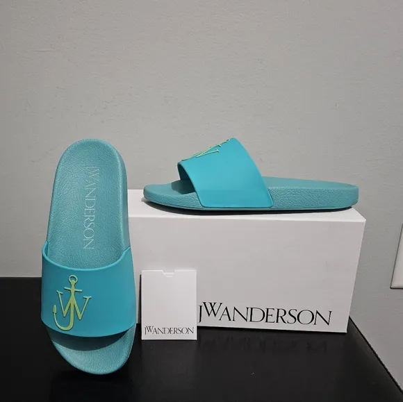 Sale: Women's JW Anderson Logo Slides - EU 39 = US 8.5
