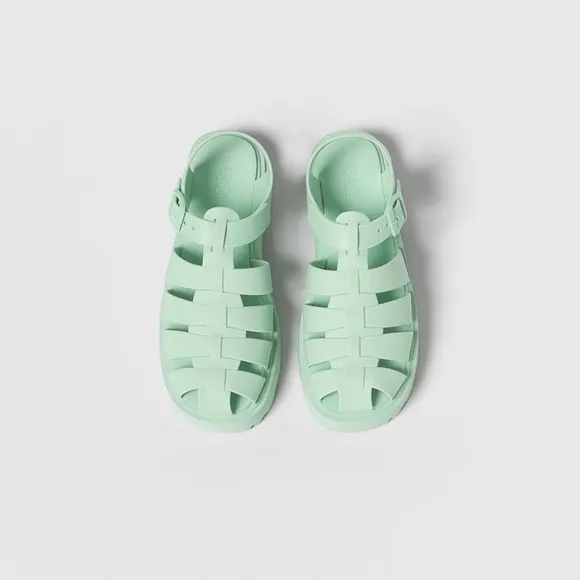 ✨SALE✨ ZARA KIDS/ MONOCHROMATIC CHUNKY FISHERMAN SANDALS✨SALE✨