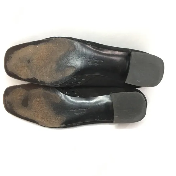 SALVATORE FERRAGAMO Black Suede Flat Shoe