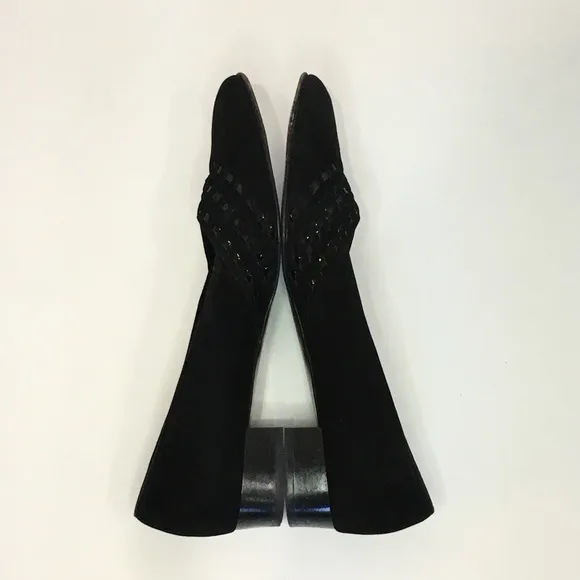 SALVATORE FERRAGAMO Black Suede Flat Shoe