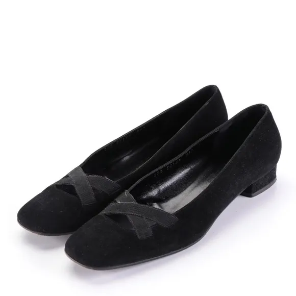 Salvatore Ferragamo Boutique Labelle Flats in Black Suede Lux2**