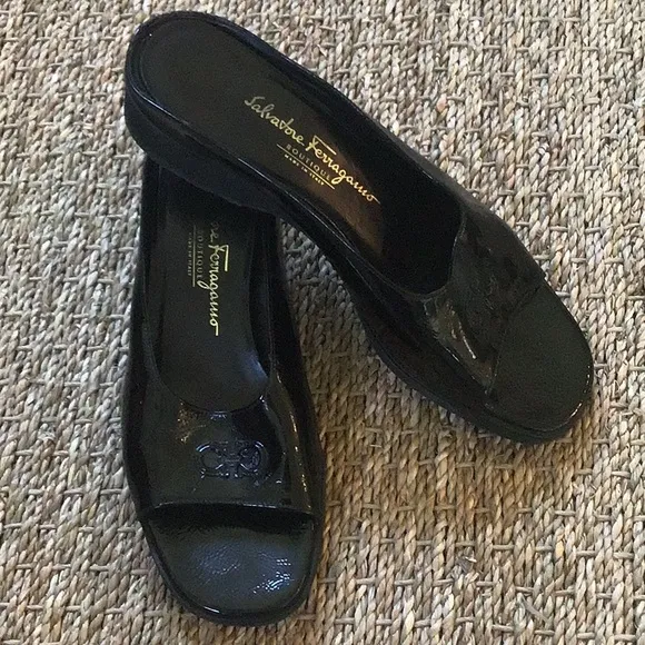 Salvatore Ferragamo Boutique slides sandals