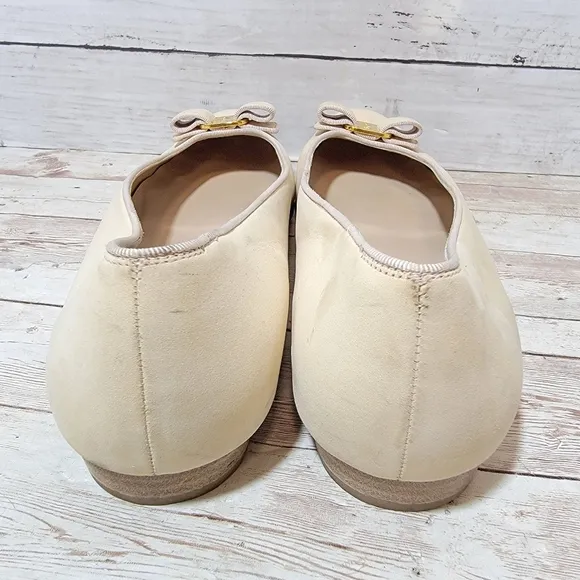 Salvatore Ferragamo Bow Flats In Cream Nappa Leather US W 11.5 B