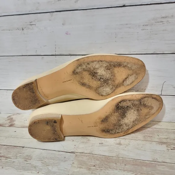 Salvatore Ferragamo Bow Flats In Cream Nappa Leather US W 11.5 B