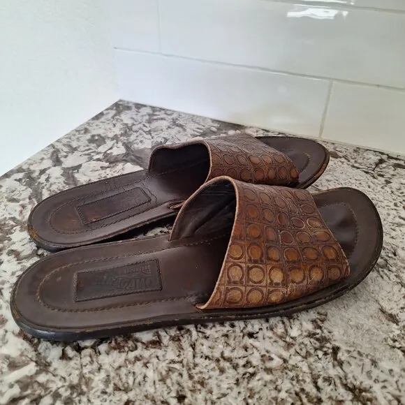 Salvatore Ferragamo logo Brown Leather slides sandals size 10.5 D