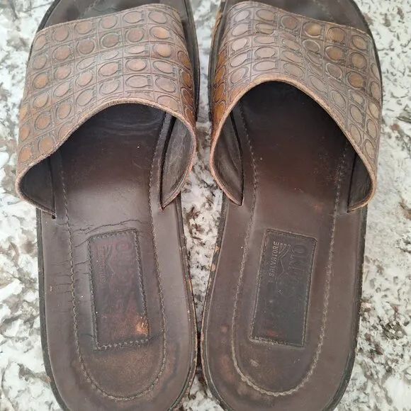 Salvatore Ferragamo logo Brown Leather slides sandals size 10.5 D