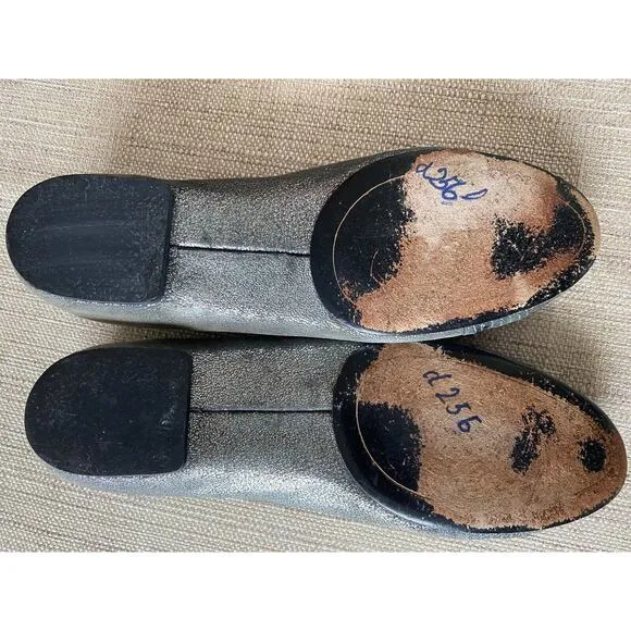 SALVATORE FERRAGAMO Metallic Silver Suede Bow Ballet Flats 8