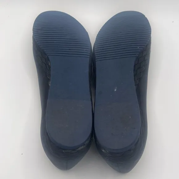 Salvatore Ferragamo | Navy Suede Flats | 5.5