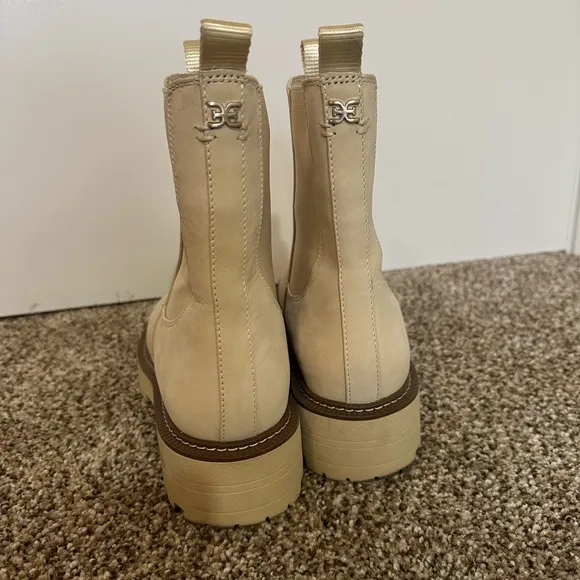 Sam Edelman Laguna Banana Cream Leather Chelsea Moto Rounded Toe Pull On Boots