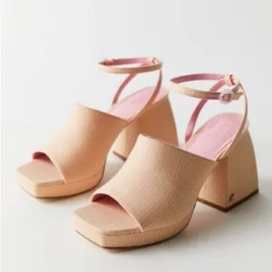 SAM EDELMAN Platforms