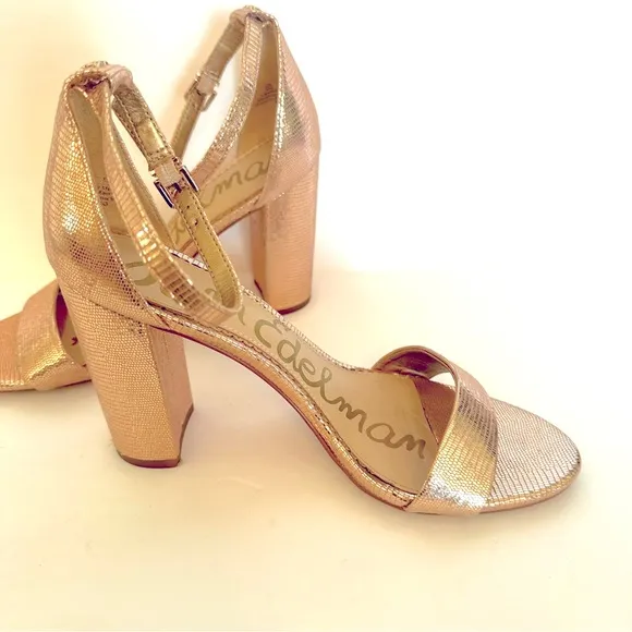 Sam Edelman Yaro Pink Gold Metallic Chunky Heel Sandals Size 8