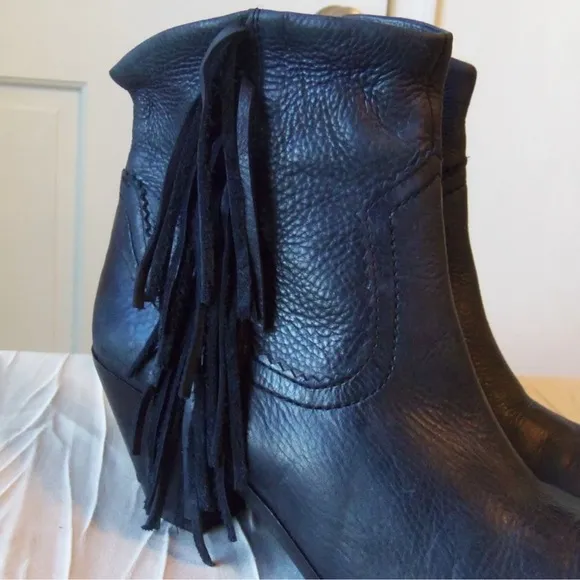 Sam Edelmann Louie Leather Fringed Heeled Ankle Boots Side Zip