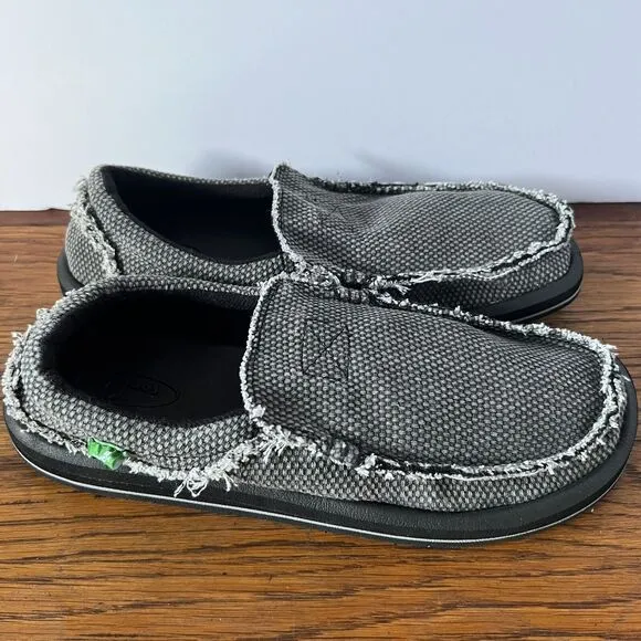 Sanuk Chiba Slip-on Loafers Men's 8 Shoes SMF1047 Black Grey Beach Surfer