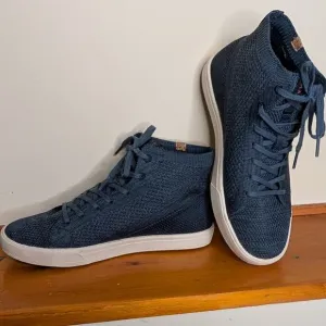 Saola Wanaka Knit High Top Sneakers Blue Size 8.5