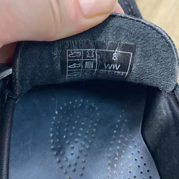 SAS Lara Comfort Black Leather Loafers size 8WW with buckle detail
