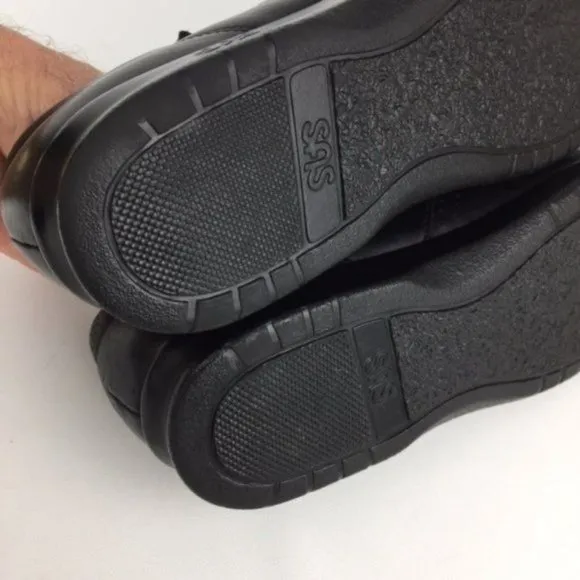 SAS Womens Slim Free Time Black Leather Comfort Walking Shoe Sneakers size 9S