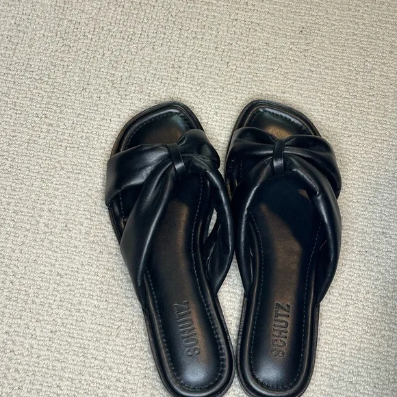 Schutz Black Bow Slide Sandals Women’s Size 7.5 Never Worn