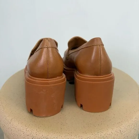 Schutz Women’s 90s Viola Tractor Leather Chunky Lug Sole Flat in Tan Rust Honey