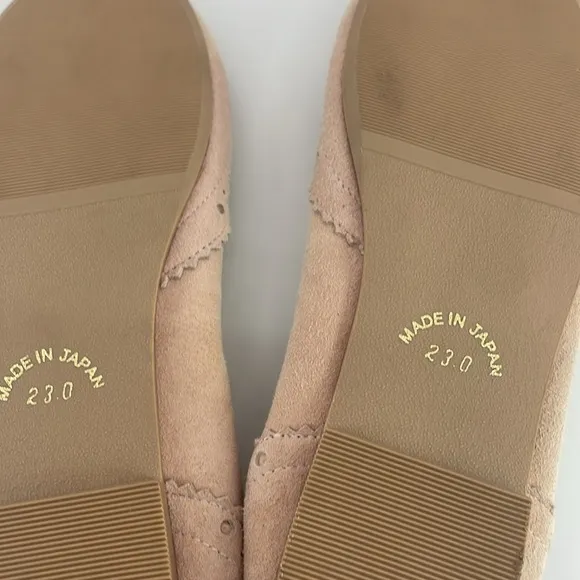 September Moon Suede Ballet Flats in Cream 230/US Girls 4.5 A13