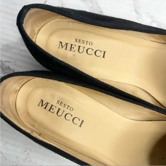 SESTO MEUCCI Black Suede Pointy Loafer Flats size 8.5 EUC