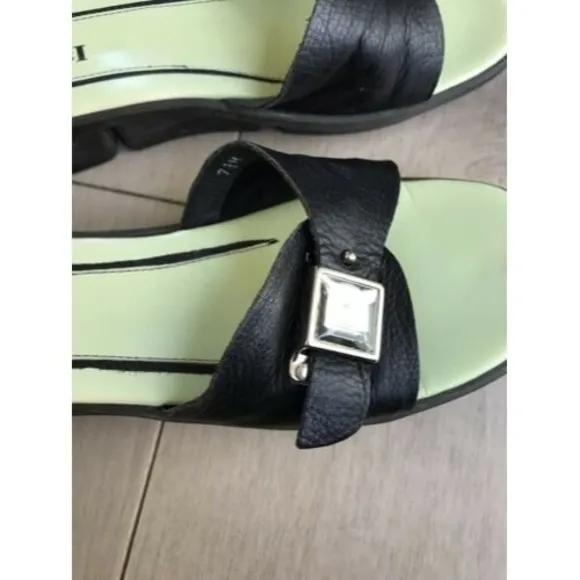 Sesto Meucci sandals slides slip ons Made in Italy 7.5 M 7 black green Leather