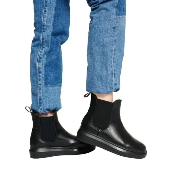 Seven7 Alexia Black Chelsea Boots Size 10