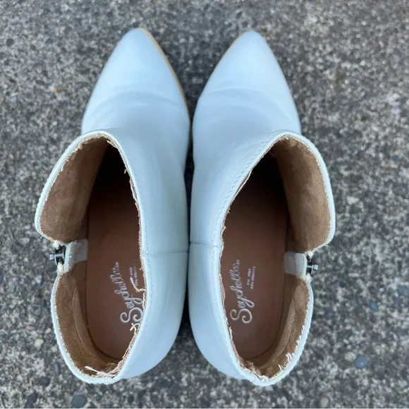 Seychelles Chaparral Ankle Boots Women’s Size 8.5