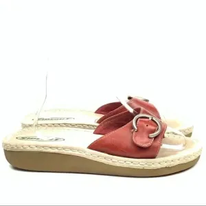 Sideout Canary sandals 9 red leather buckle flatform slides vintage 90s y2k