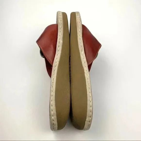 Sideout Canary sandals 9 red leather buckle flatform slides vintage 90s y2k