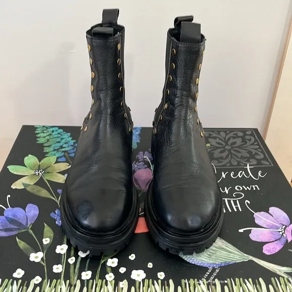 Silent D Combat boots
