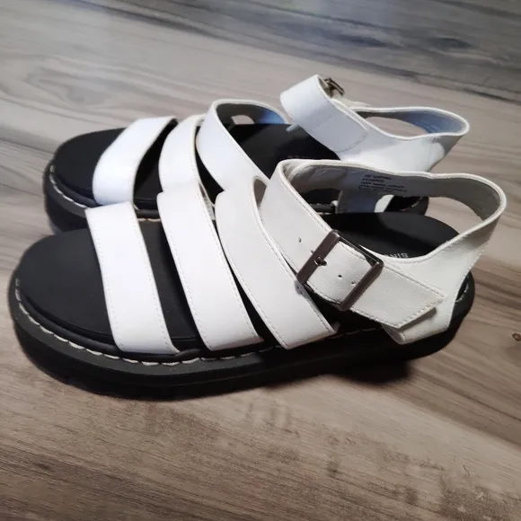 SINCERELY JULES Daring Chunky Lug Sole Vegan Flatforms Sandals Size 7