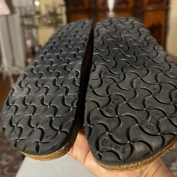 Single buckle Birkenstock Madrid Sandals size 38 / 8.5  black leather