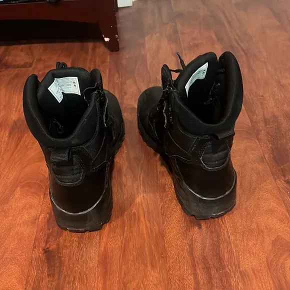 size 10 5.11 tactical A.T.A.C.® 2.0 6&quot; black boots