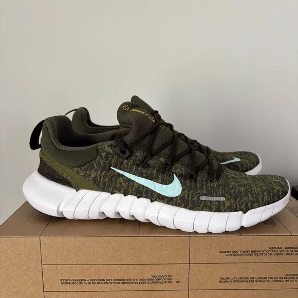Size 8.5 - Nike Men’s Free Run 5.0 Next Nature Cargo Khaki New