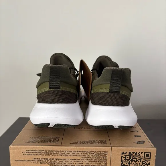 Size 8.5 - Nike Men’s Free Run 5.0 Next Nature Cargo Khaki New
