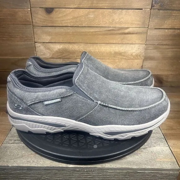 Skechers Mens Size 11.5 Relaxed Fit Elected-Drigo Loafers Gray Canvas 65355