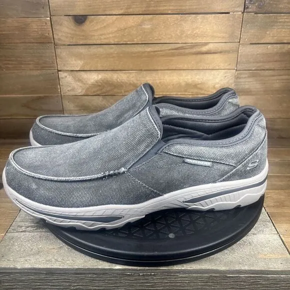 Skechers Mens Size 11.5 Relaxed Fit Elected-Drigo Loafers Gray Canvas 65355