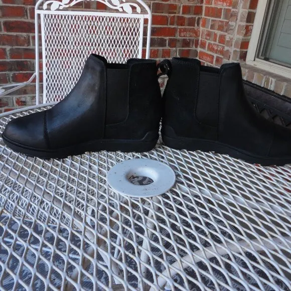 SOREL &quot;Evie II&quot; Women's Chelsea Black Wedge Boots Size 8.5