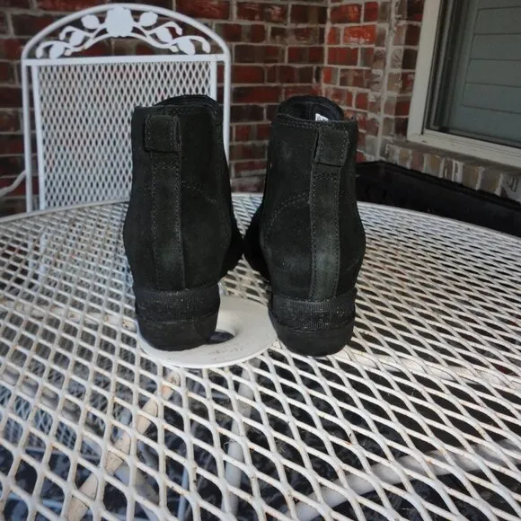 SOREL &quot;Evie II&quot; Women's Chelsea Black Wedge Boots Size 8.5
