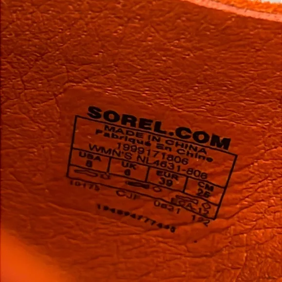 Sorel Cameron Flatform Women's Desert Sun suede Orange Sandals size 8