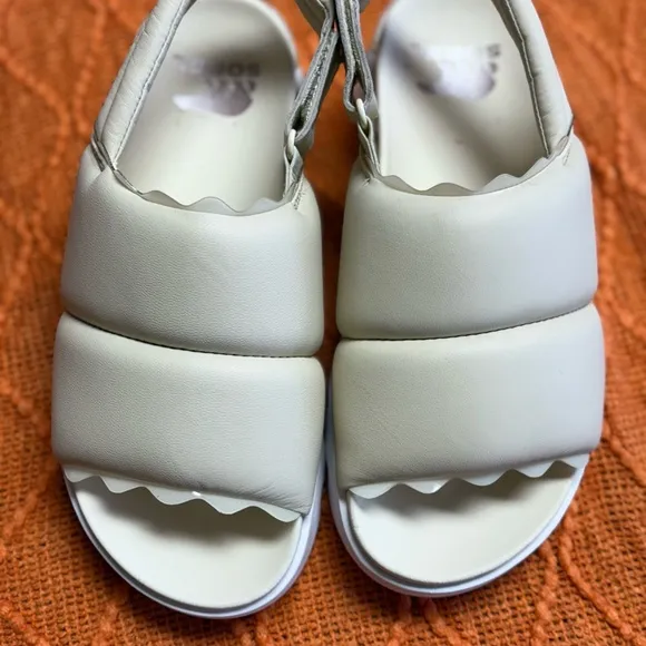 Sorel Cream Sandals with Chunky Platform Sole